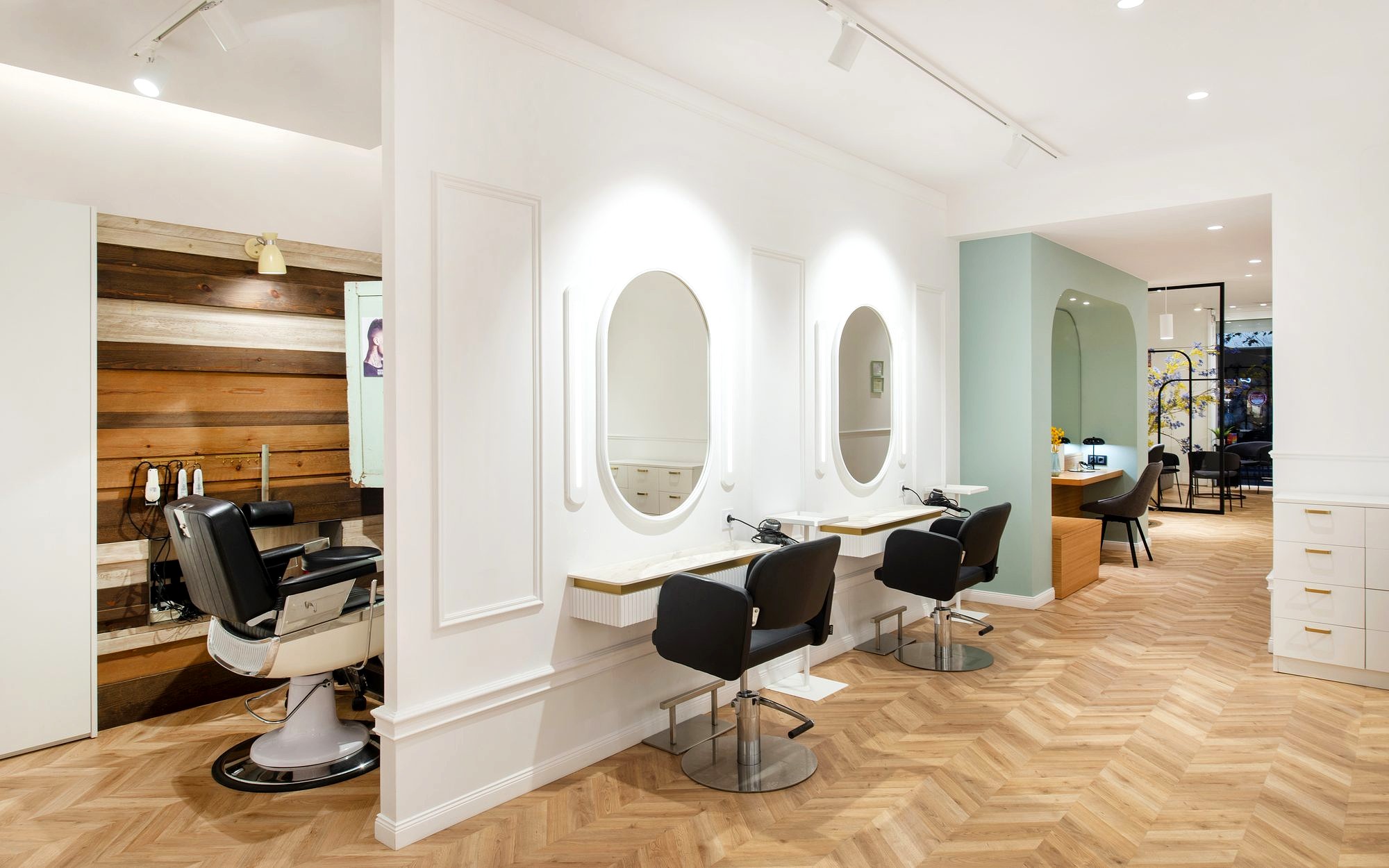 Raffel Pagès Essence Rambla - Stations de styling